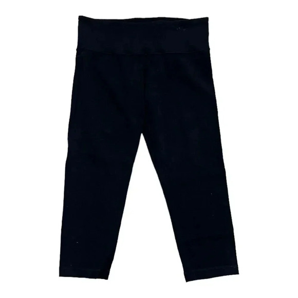 Lululemon Black Capri Leggings 6 - Picture 1 of 4